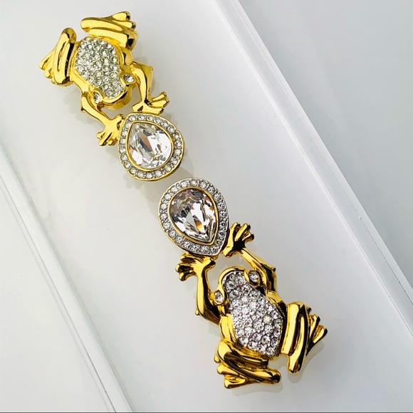 💥🎊🎉HOST PICK 💥🎊🎉 RARE VTG 80s VALENTINO CRYSTAL FROG EARRINGS - Picture 7 of 12